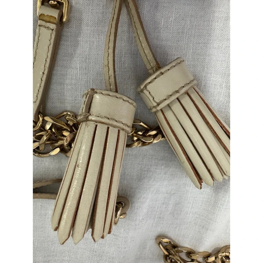 Burberry Cream Pebbled Calf Leather Crossbody Bag Tassel Gold Hardware #611